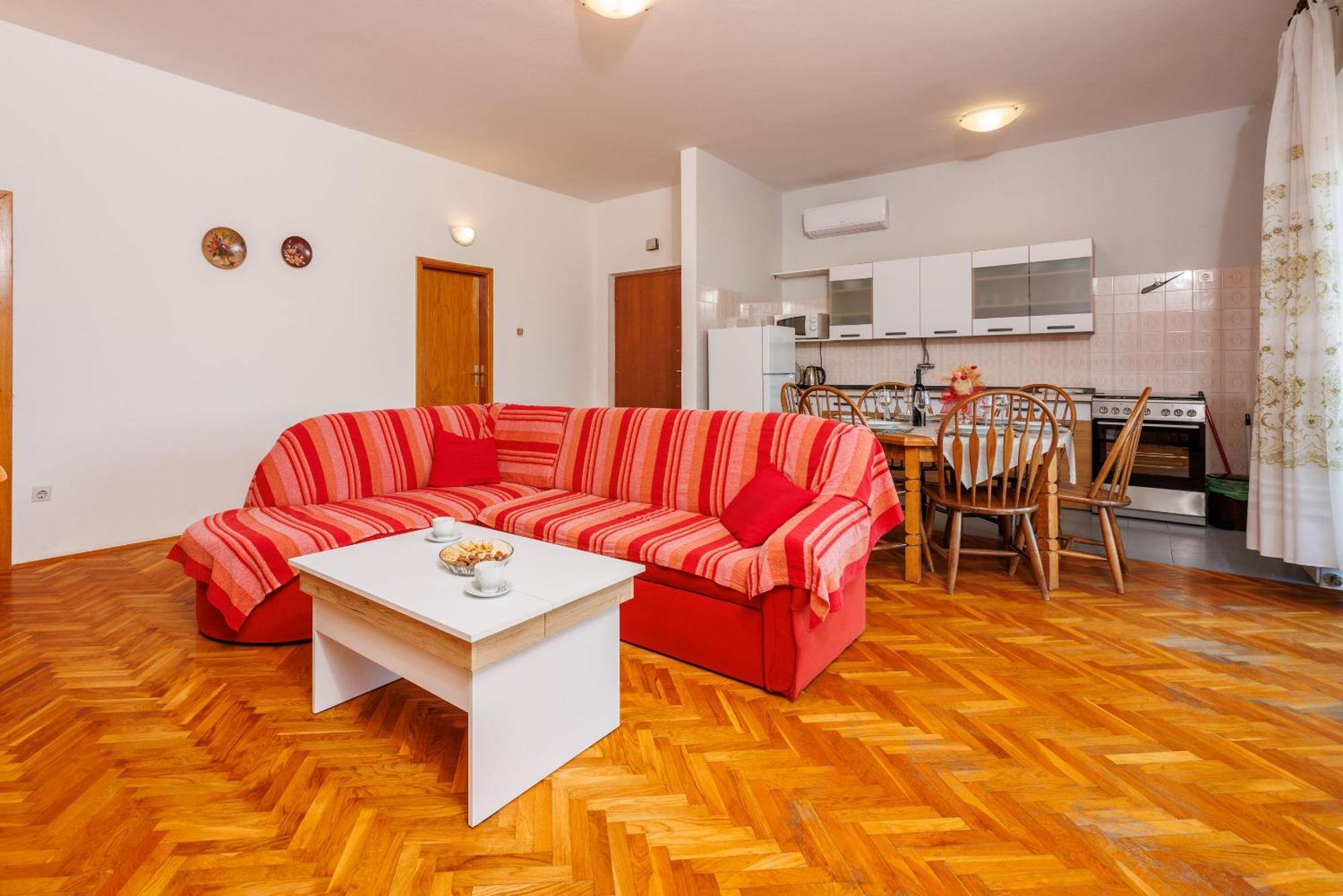 Apartments Davorka Crikvenica Exteriör bild