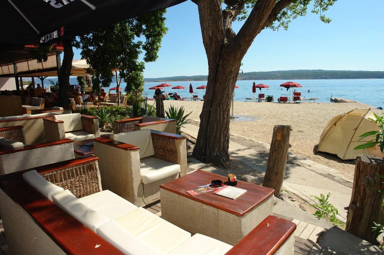 Apartments Davorka Crikvenica Exteriör bild