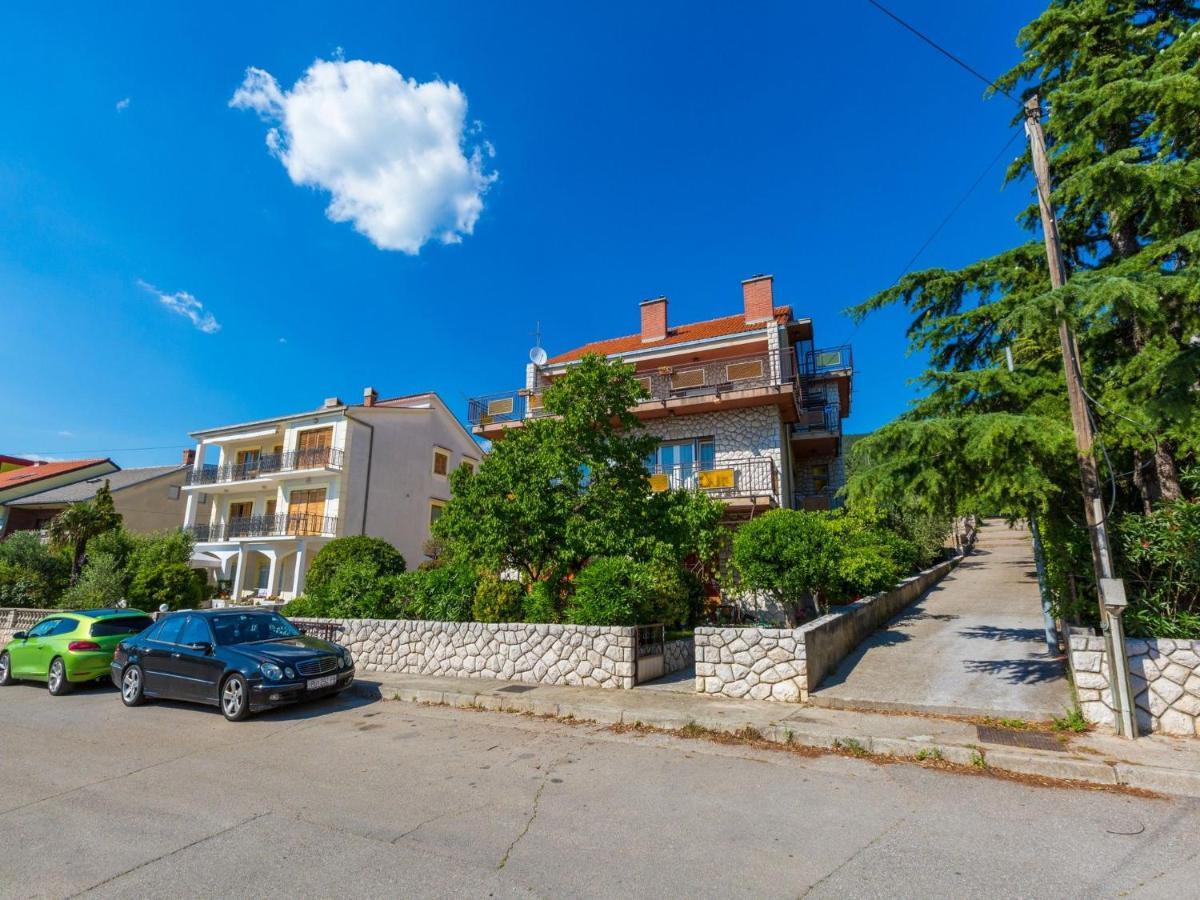 Apartments Davorka Crikvenica Exteriör bild